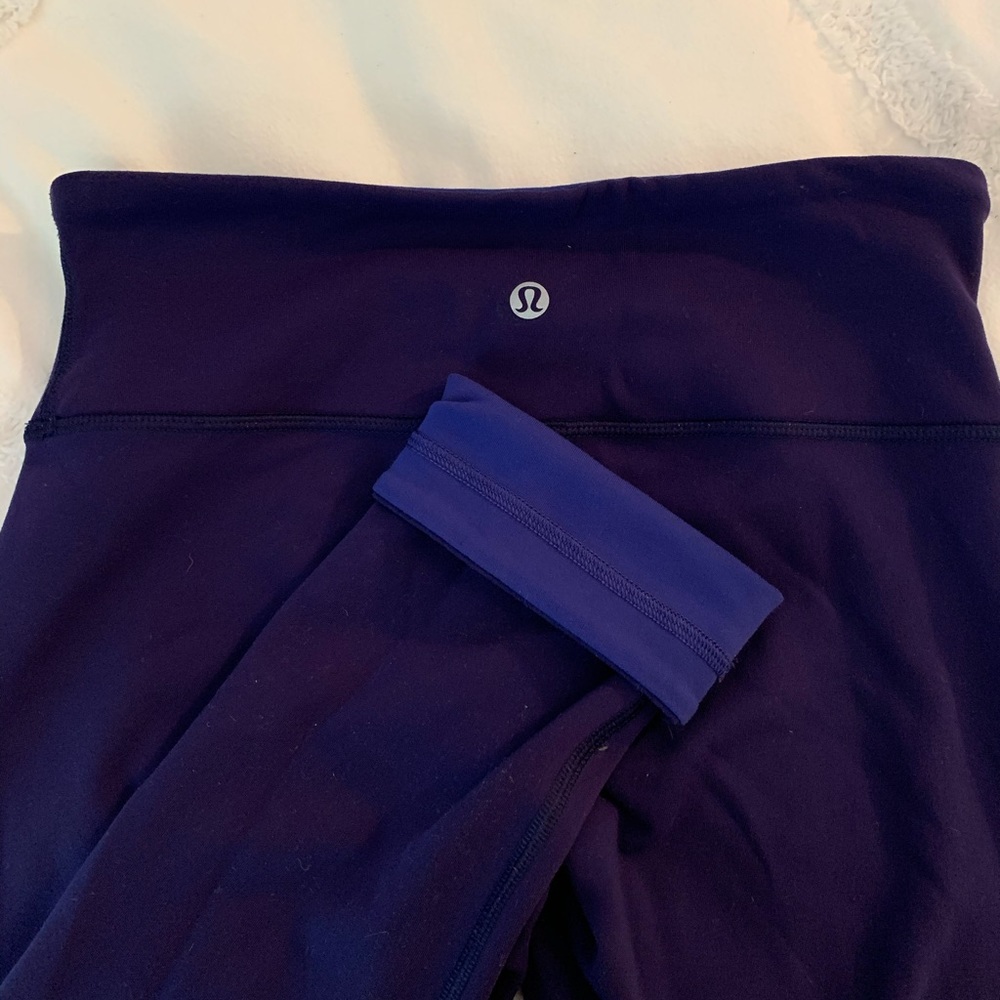 Lululemon Reversible Capri Leggings